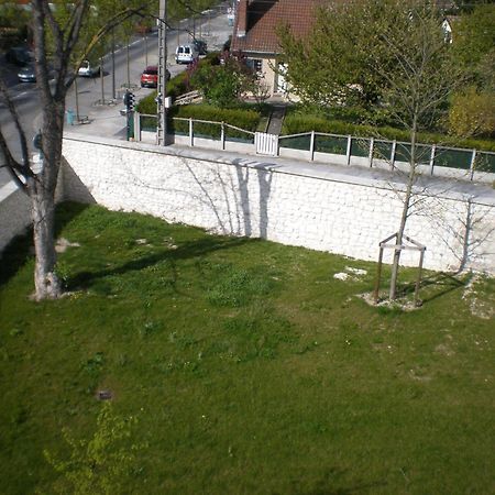 Résidence Hôtelière Laudine Reims Esterno foto